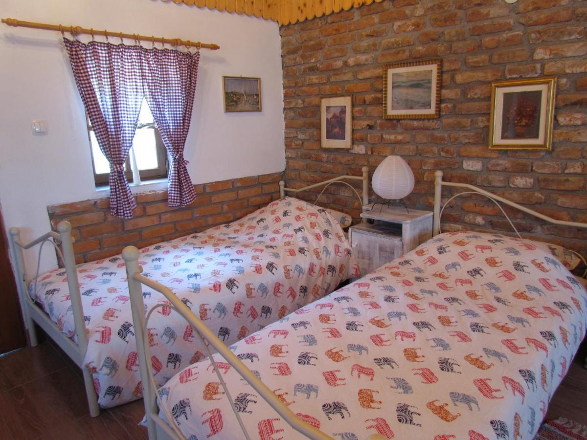 Studio Apartment Romeo Velika Gorica Εξωτερικό φωτογραφία